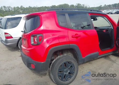 2018 Jeep Renegade Trailhawk 4X4 from USA, damaged, VIN ZACCJBCB9JPH99730